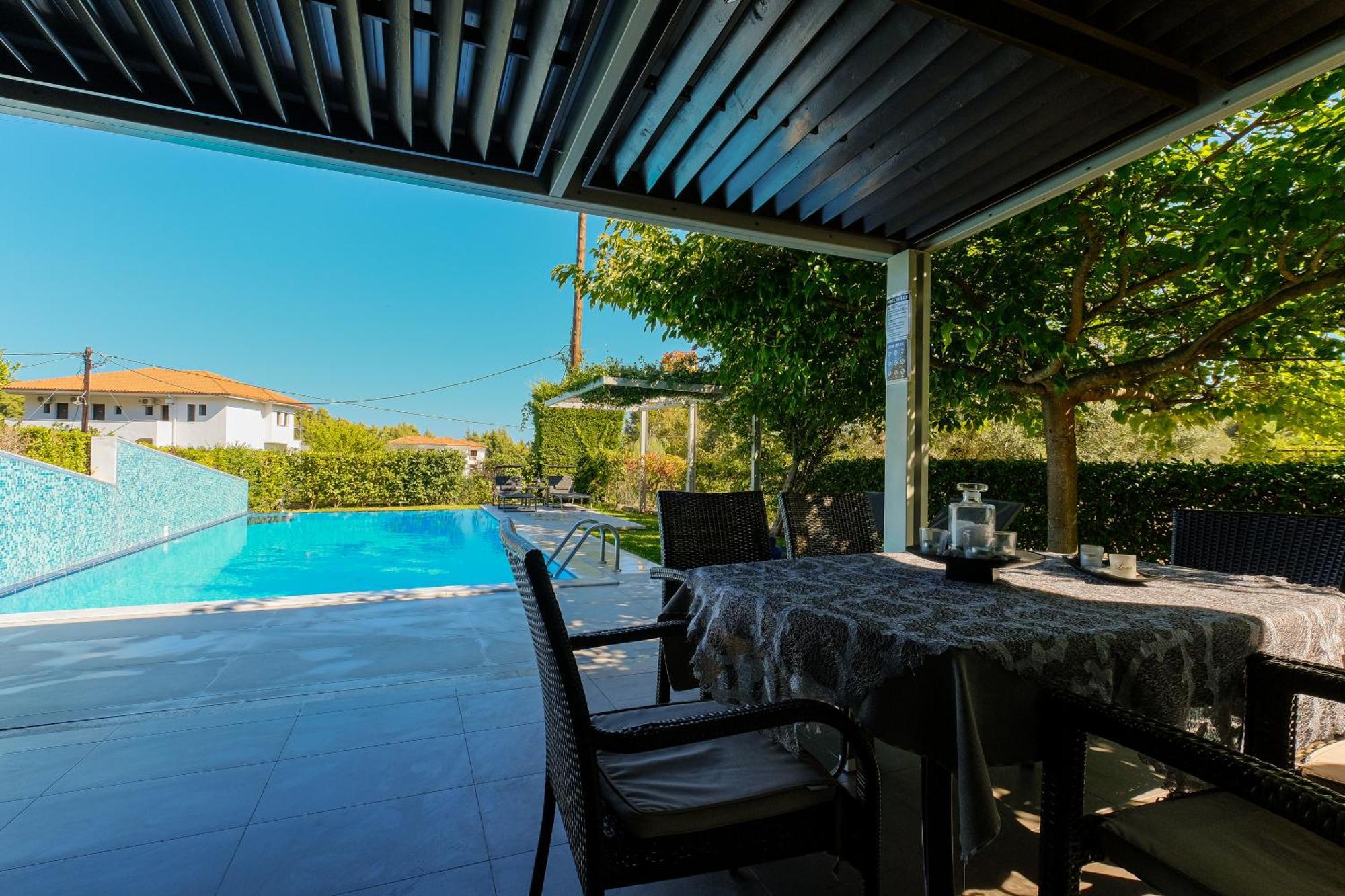 Deluxe Chrousso Pool Villa Paliouri Eksteriør billede